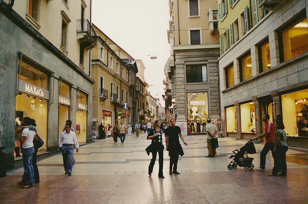 Itineraries & History La Giara Romana